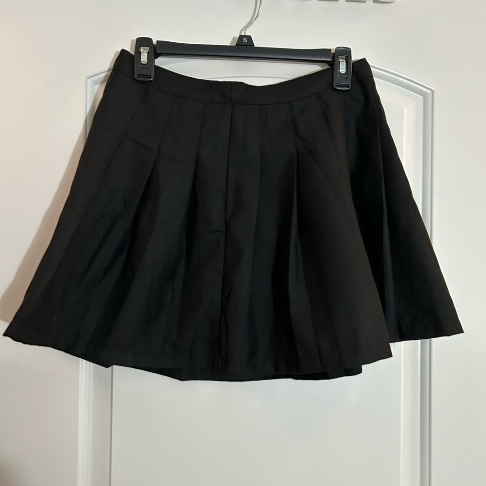 FOREVER 21 Black Schoolgirl Skirt Ruffled large